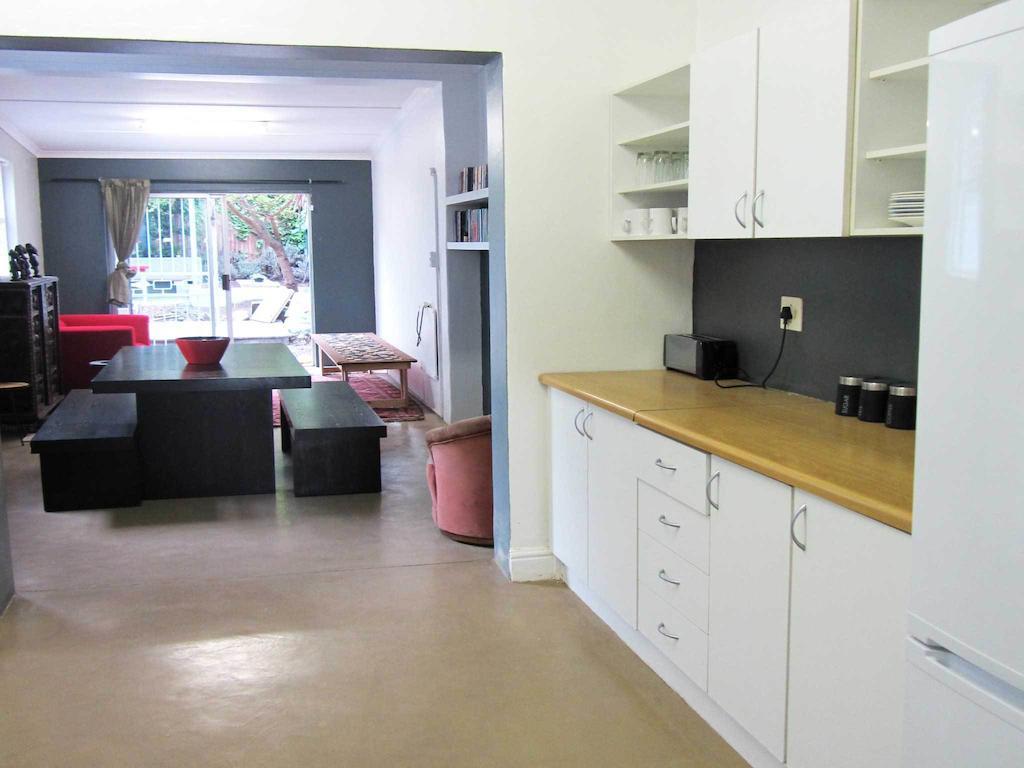 Observatory Backpackers Hostel Cape Town Exterior photo